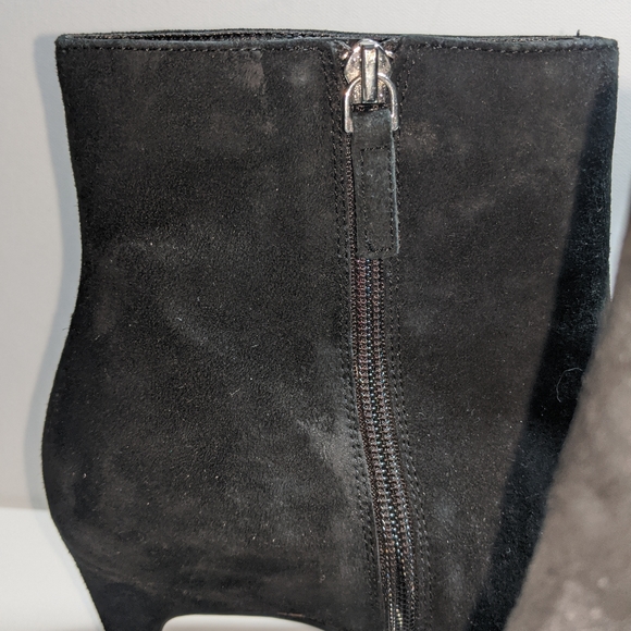 Sexy Black suede booties - Picture 7 of 9